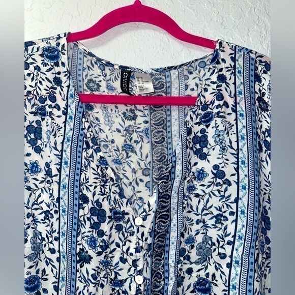 H&M Divided Women's Tie Knot Blouse - Picture 8 of 11